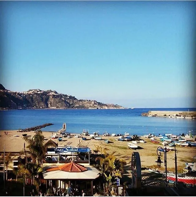 Casablu, Un Delizioso Bilocale Sulla Baia Di Naxos Apartment Giardini Naxos